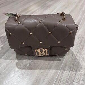 NWT Badgley Mischka Crossbody Bag Quilted Studded Pearl Handle Chain Strap Taupe